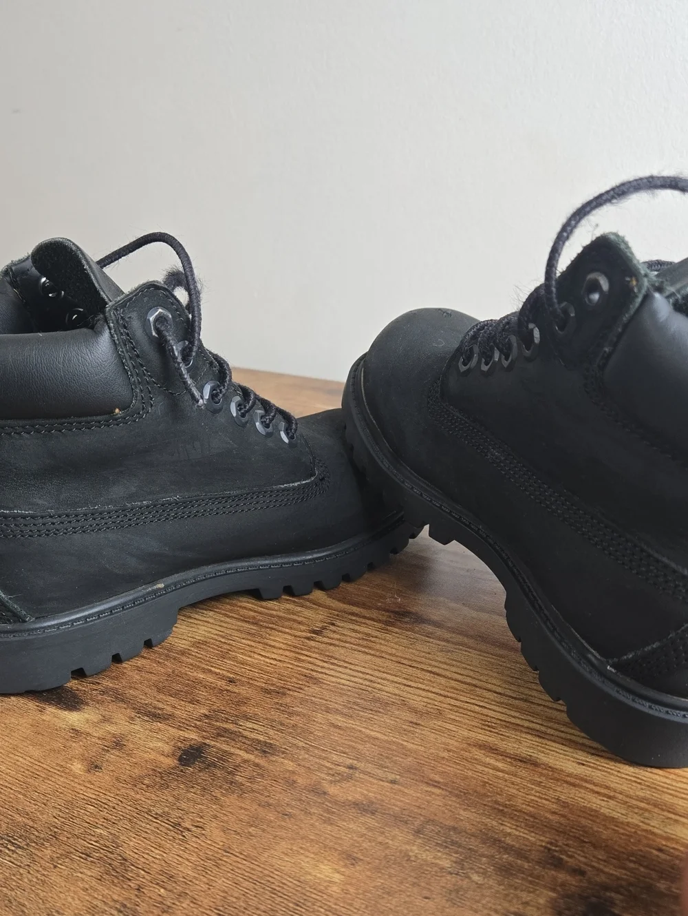 TIMBERLAND Little Kids' 6 Inch Premium Boots Sz 12 Toddler Black Nubuck Leather